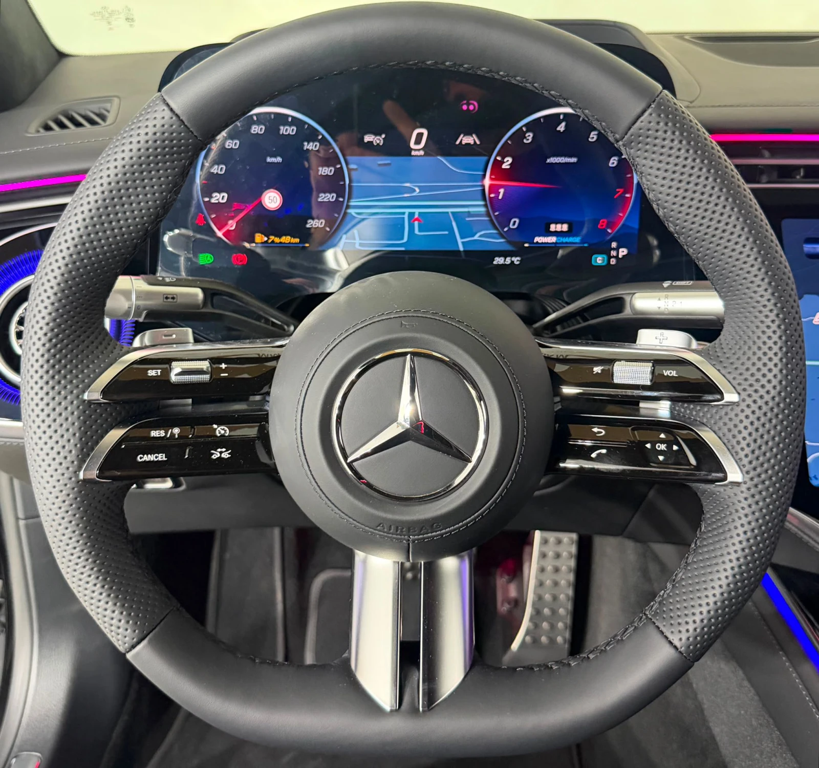 Mercedes-Benz S 580 AMG Line* 360 / Burmester High-End 4D, снимка 13 - Автомобили и джипове - 54144423