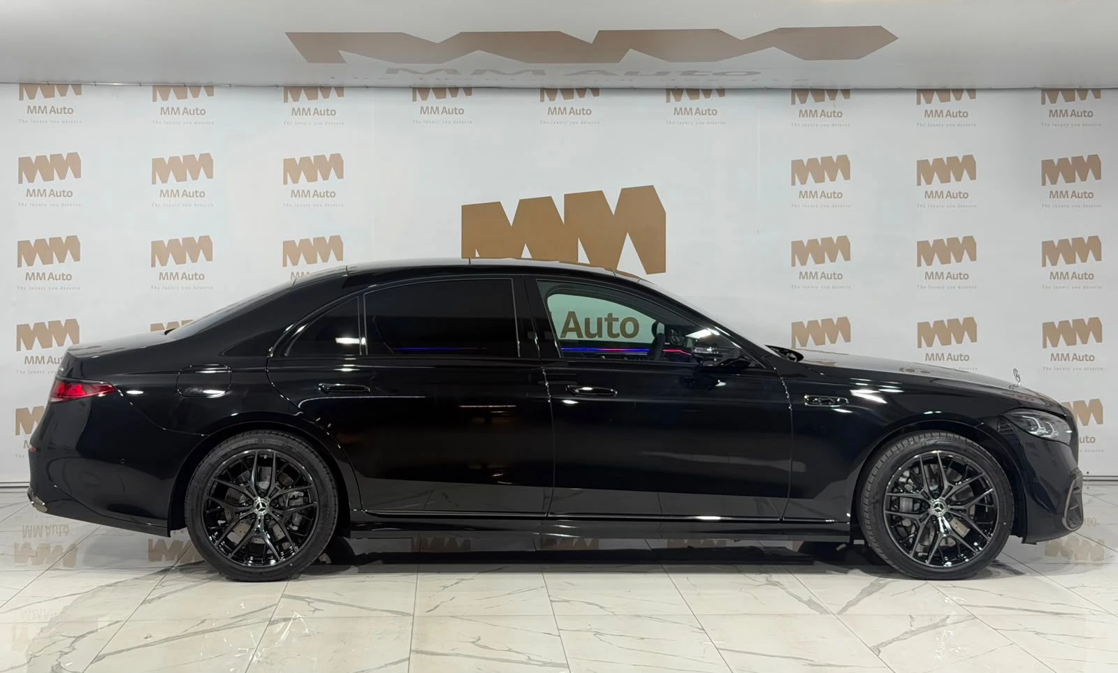 Mercedes-Benz S 580 AMG Line* 360 / Burmester High-End 4D, снимка 2 - Автомобили и джипове - 54144423