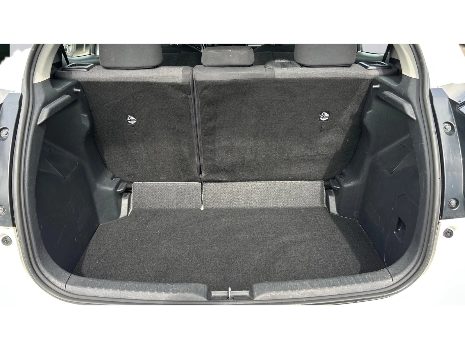 Toyota Yaris Месечна вноска от 220  , снимка 10 - Автомобили и джипове - 54224112