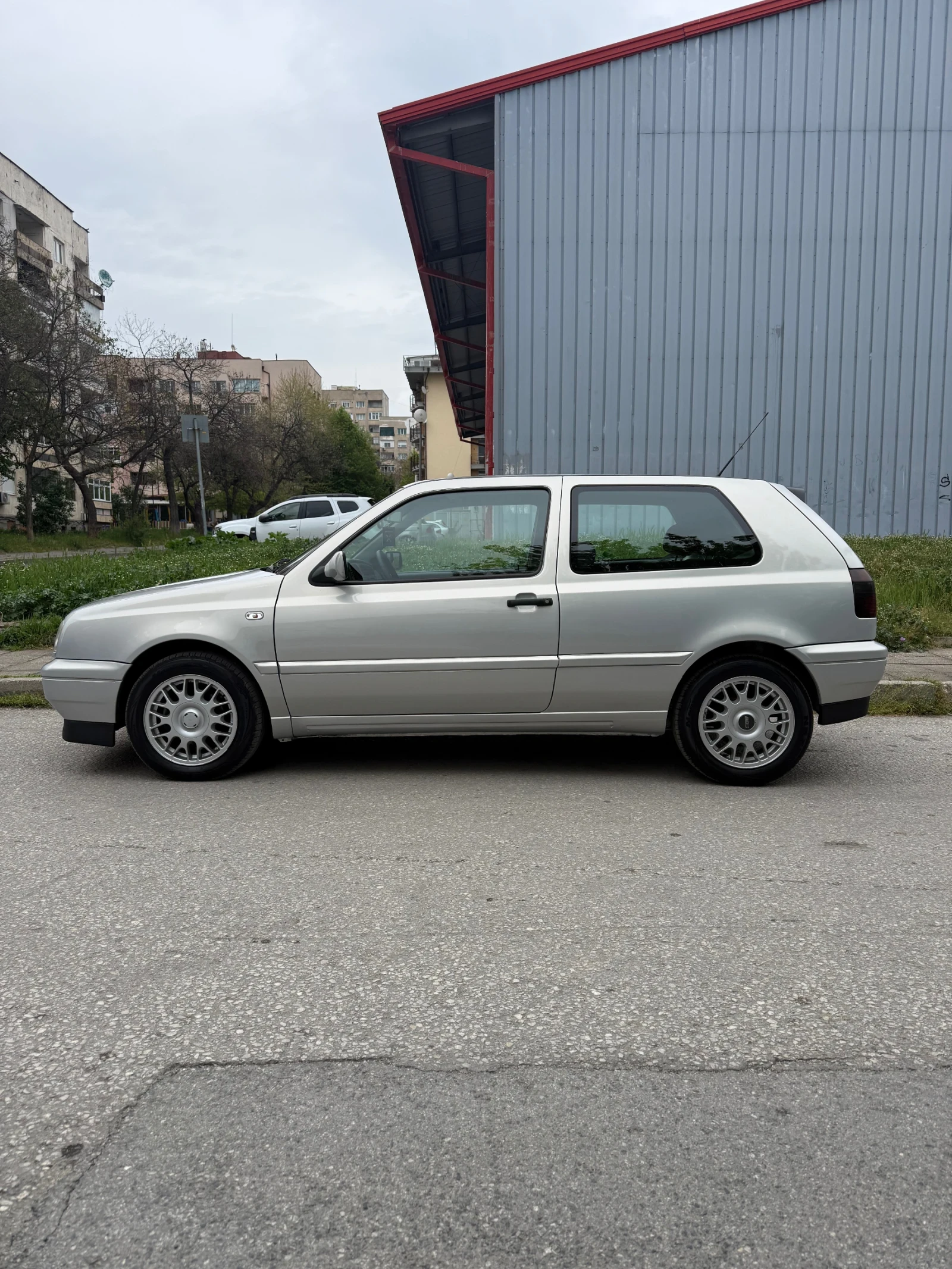 VW Golf 1.6 - АВТОМАТ
