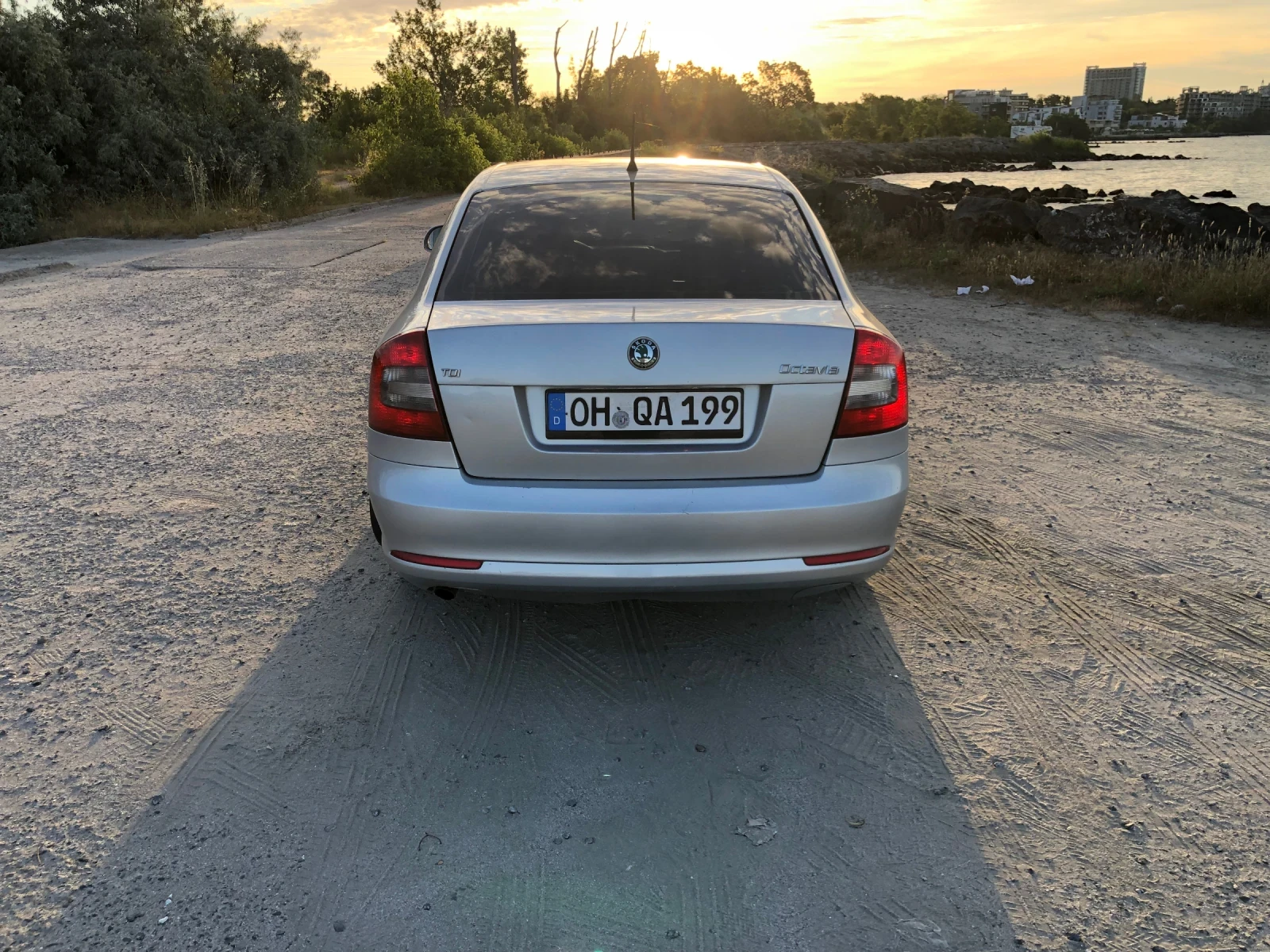 Skoda Octavia 105кс., снимка 11 - Автомобили и джипове - 54937525