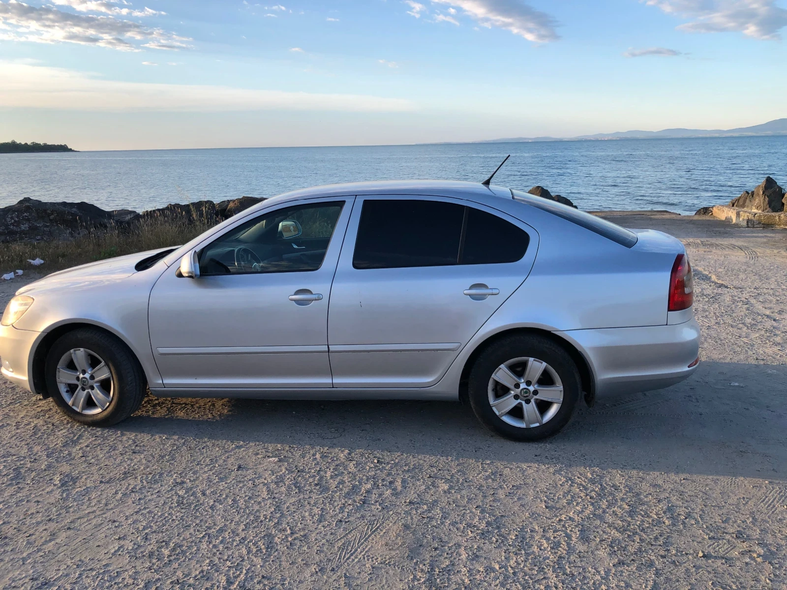 Skoda Octavia 105кс., снимка 8 - Автомобили и джипове - 54937525