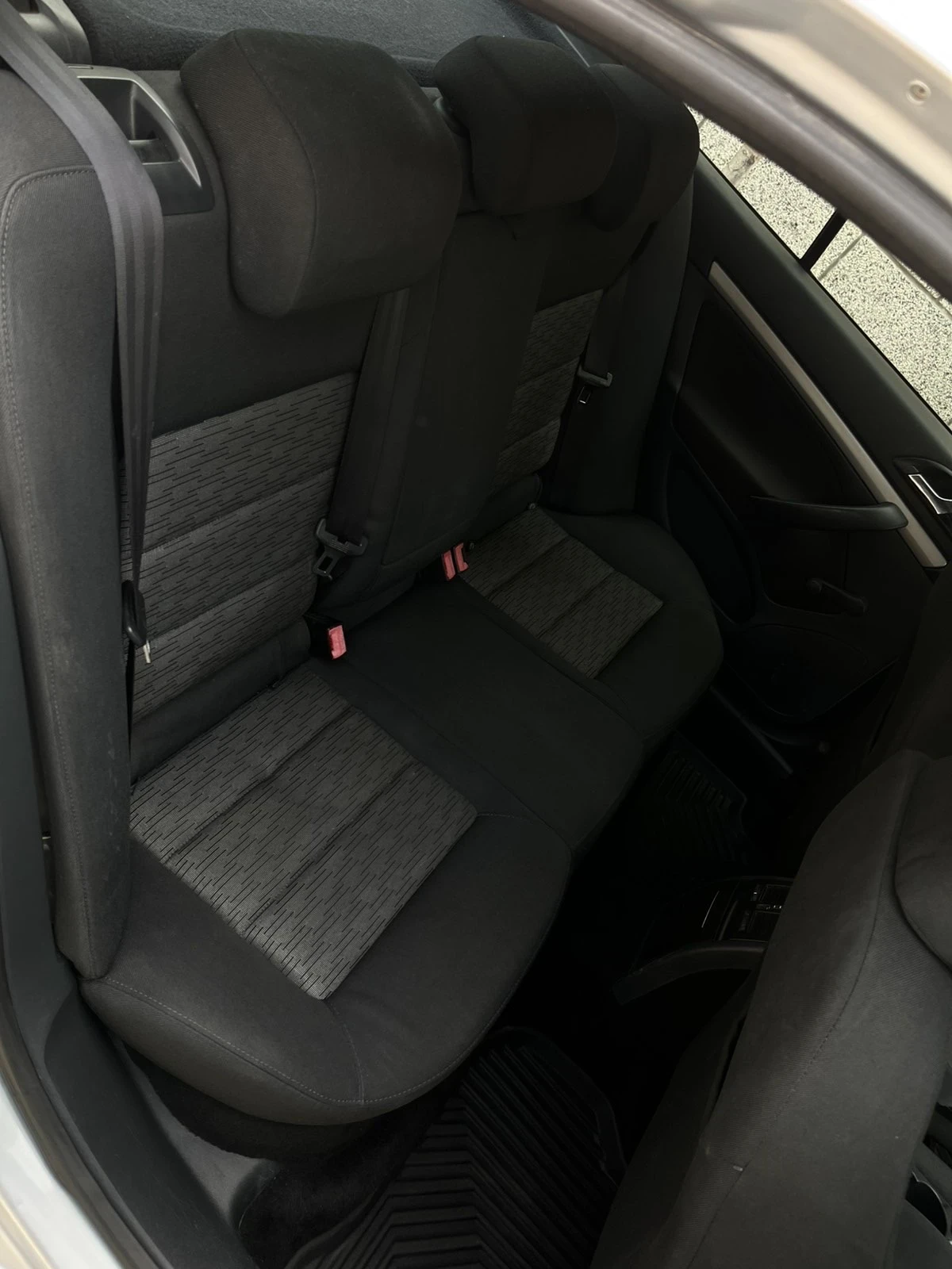 Skoda Octavia 105кс., снимка 10 - Автомобили и джипове - 54476521