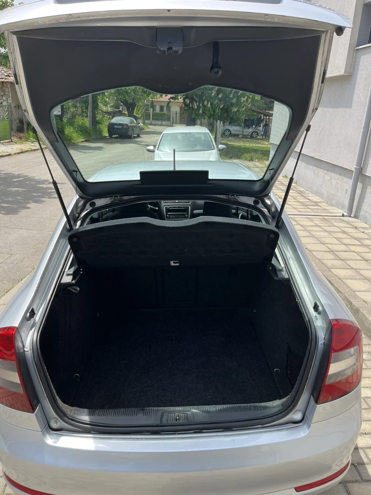 Skoda Octavia 105кс., снимка 5 - Автомобили и джипове - 54476521