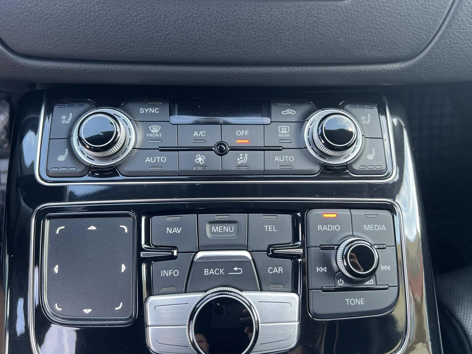 Audi A8 MATRIX, FACELIFT, CARPLAY, ПЕЧКА, снимка 10 - Автомобили и джипове - 54552564