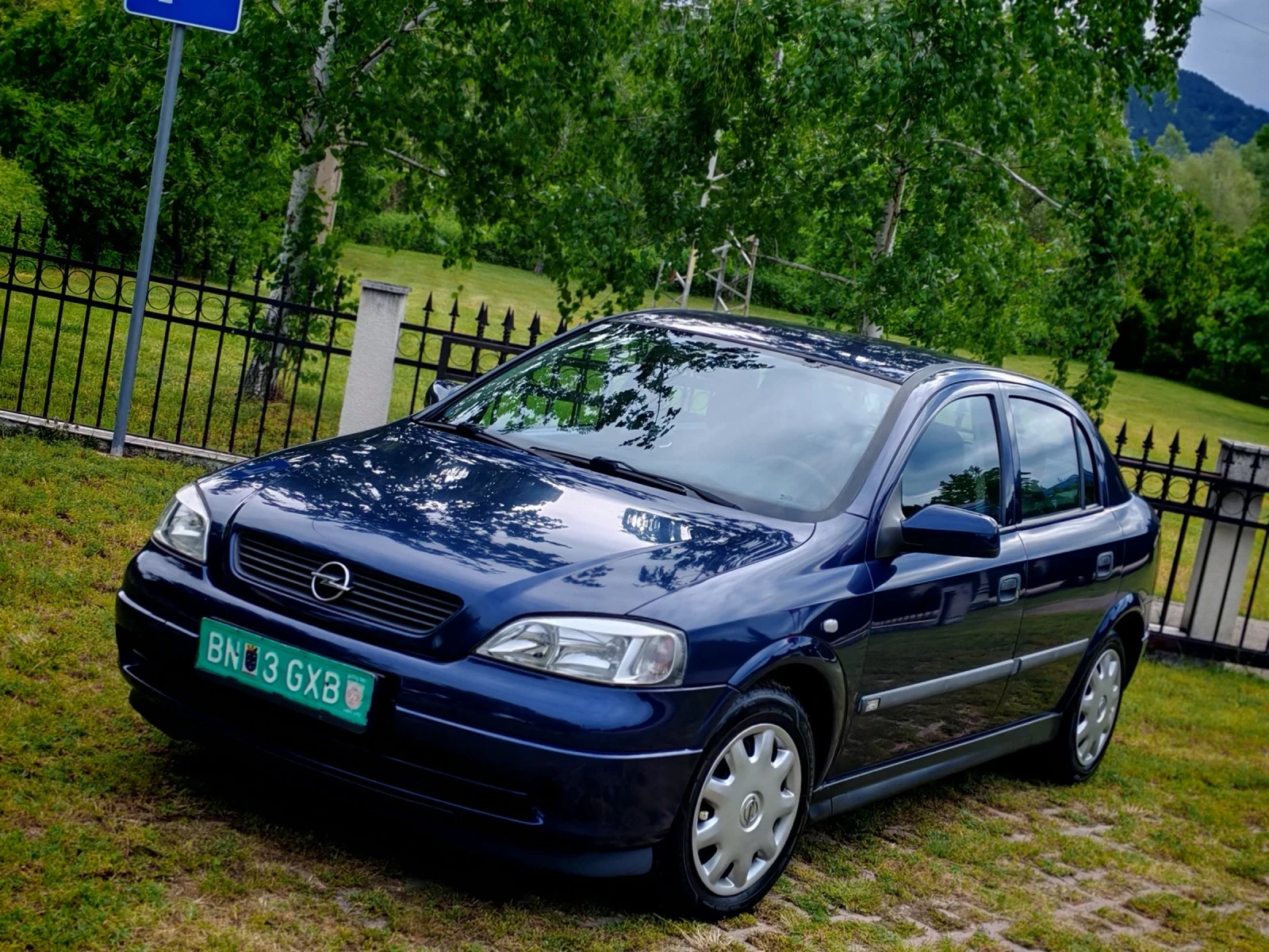 Opel Astra 1.7CDTI(80)* КЛИМАТИК* НОВ ВНОС* , снимка 2 - Автомобили и джипове - 54597944