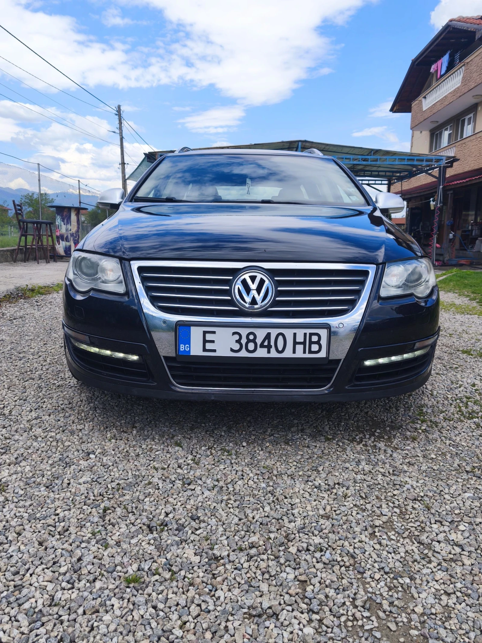 VW Passat 2.0 TDI, снимка 2 - Автомобили и джипове - 54669923