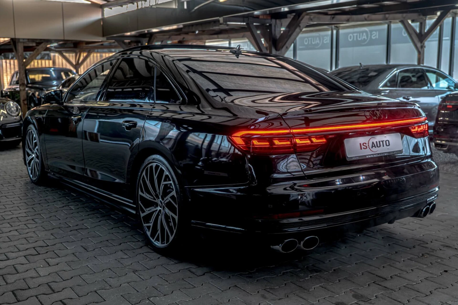 Audi S8 4.0TFSI/Bang&Olufsen/Обдухване/Камера360/HuD/Laser, снимка 6 - Автомобили и джипове - 54758337