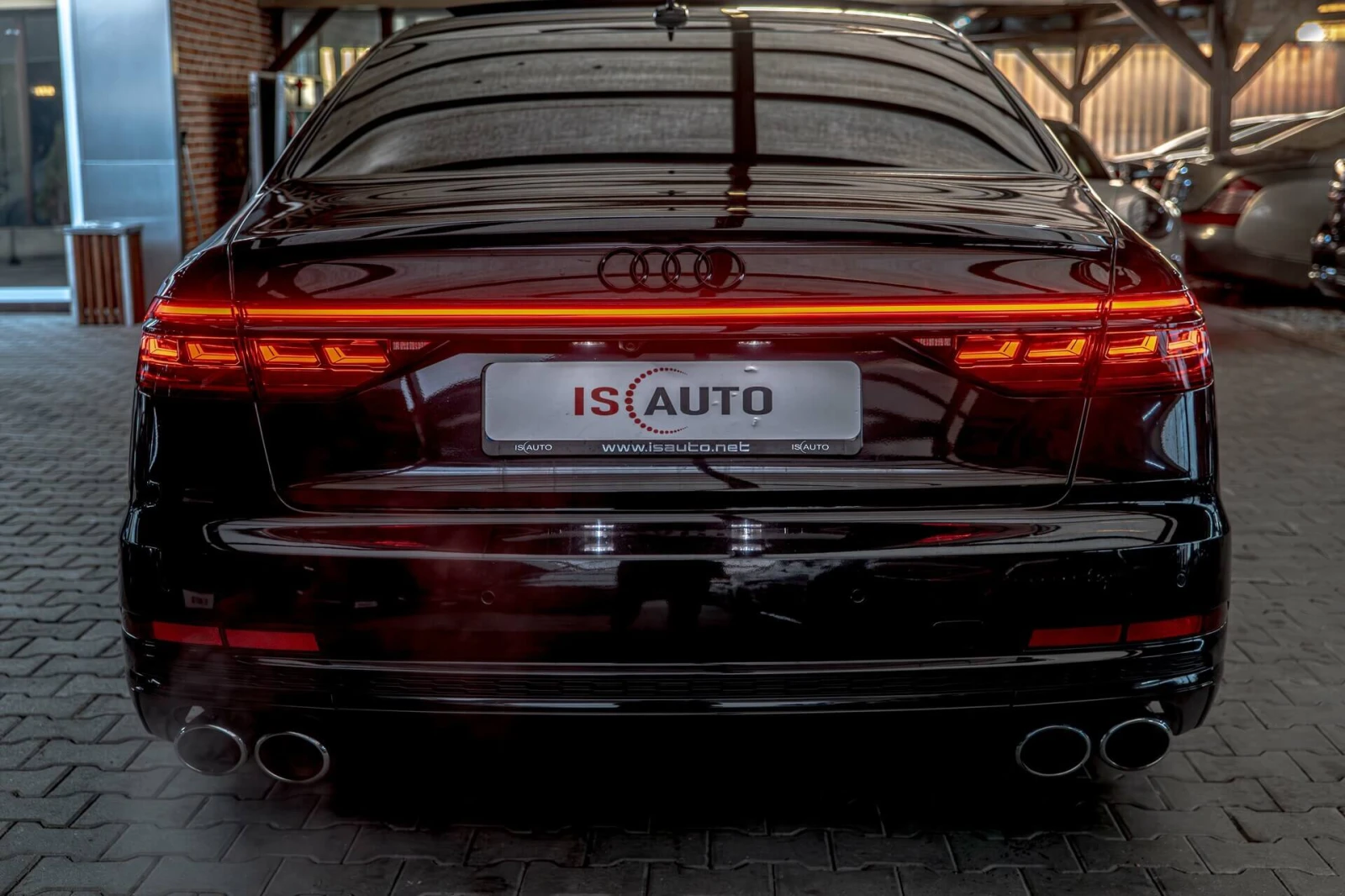 Audi S8 4.0TFSI/Bang&Olufsen/Обдухване/Камера360/HuD/Laser, снимка 5 - Автомобили и джипове - 54758337
