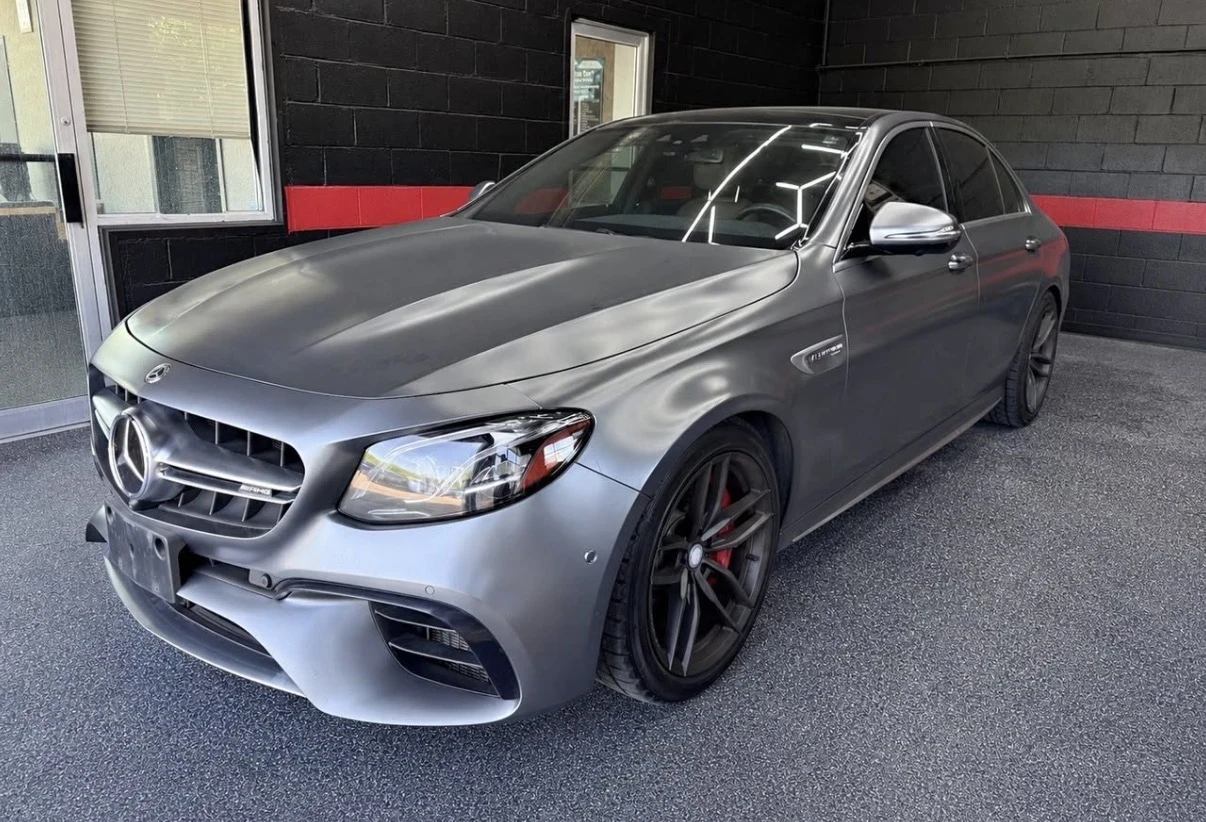 Mercedes-Benz E 63 AMG S * ОБДУХ * BURMESTER * DESIGNO * CARBON TRIM * 