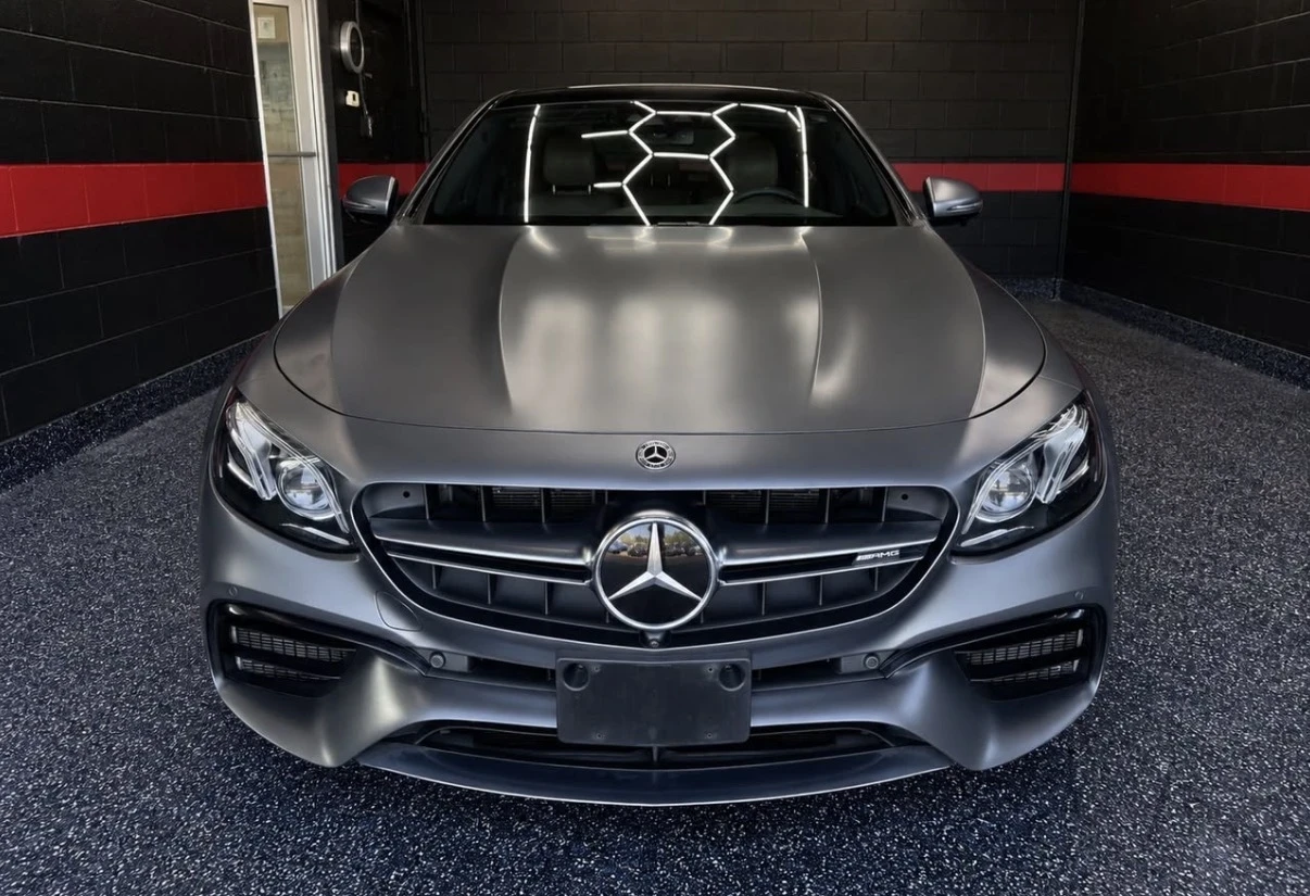 Mercedes-Benz E 63 AMG S * ОБДУХ * BURMESTER * DESIGNO * CARBON TRIM * , снимка 2 - Автомобили и джипове - 54825057