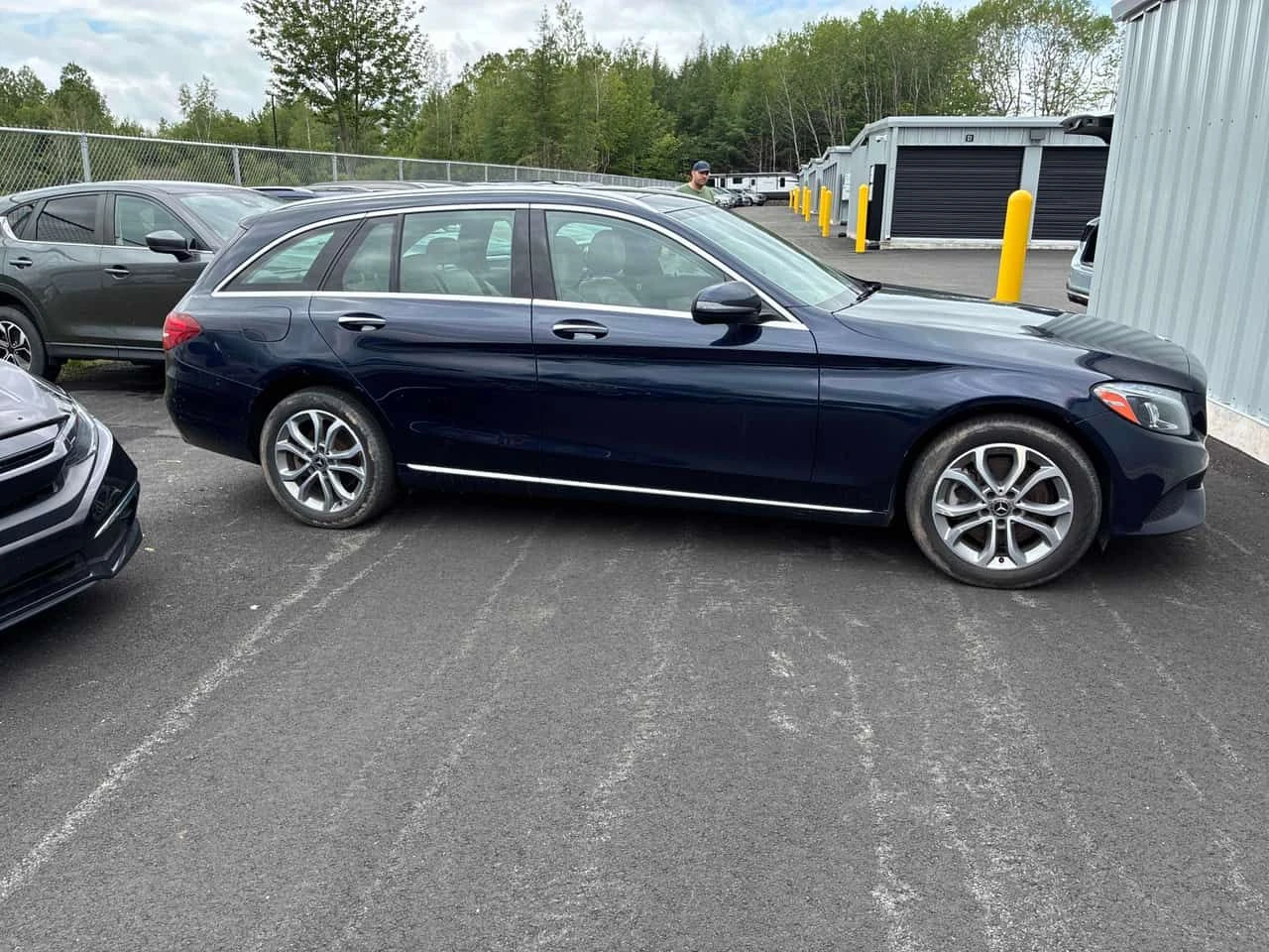 Mercedes-Benz C 300 * АВТОКРЕДИТ * ОТ ПРЕДСТАВИТЕЛСТВО, снимка 4 - Автомобили и джипове - 55069342