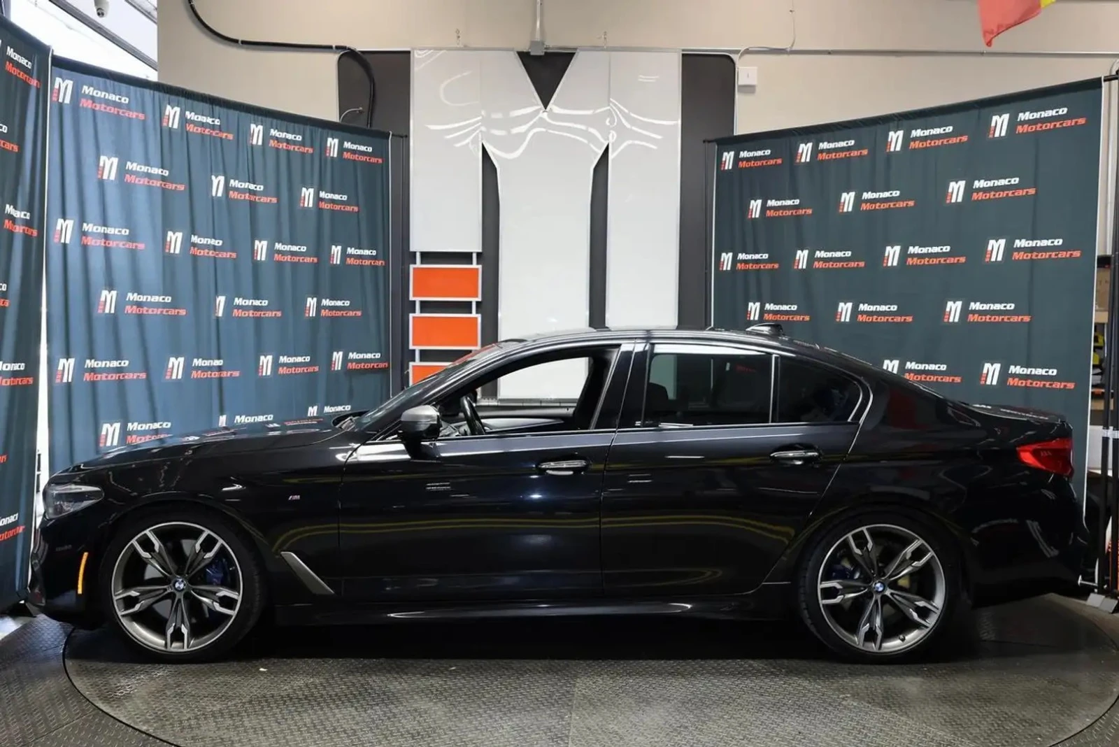 BMW 550 xDrive ���� �� �������� ����������� & ���������� | Mobile.bg � ����������� 3