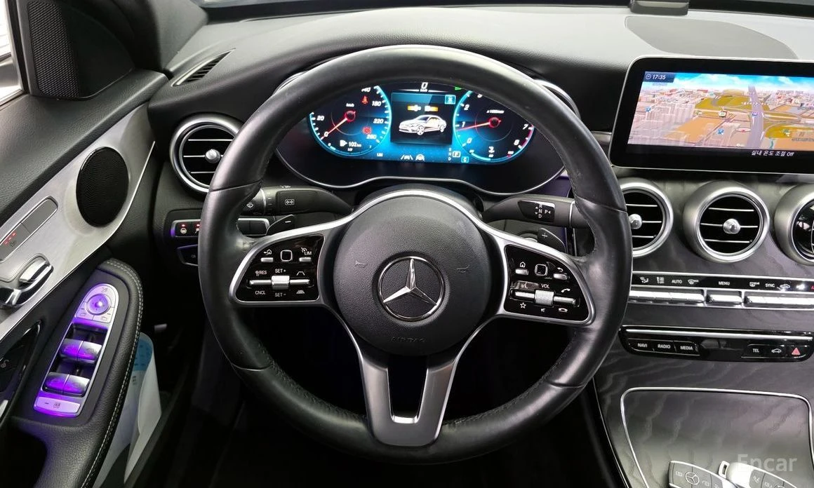 Mercedes-Benz C 200, снимка 13 - Автомобили и джипове - 55217163