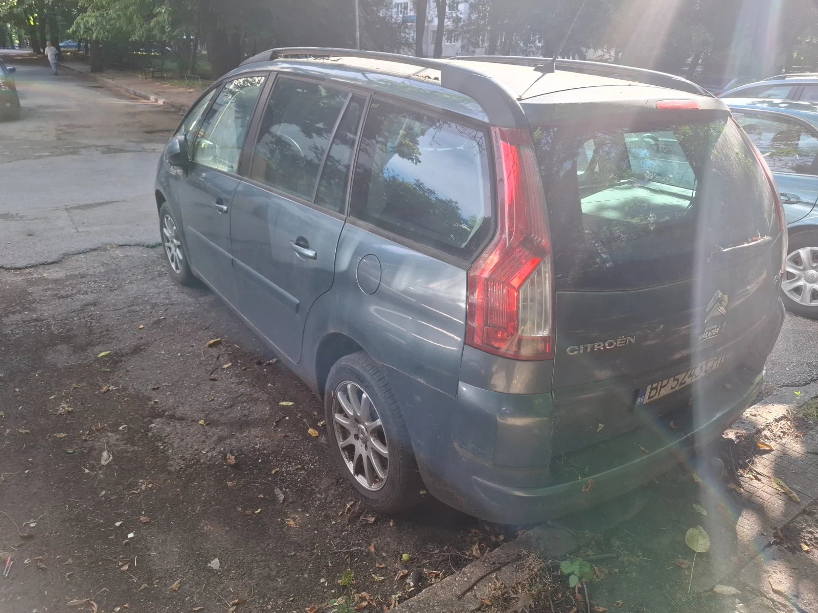 Citroen Grand C4 Picasso, снимка 5 - Автомобили и джипове - 55227404