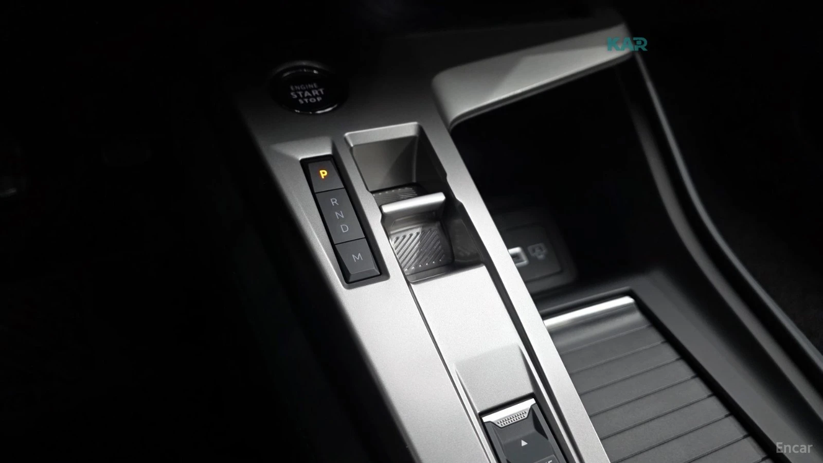 Peugeot 408 1.2 Pure Tech Allure, снимка 9 - Автомобили и джипове - 55236609