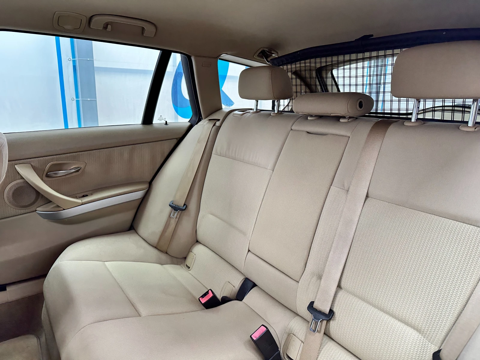 BMW 320, снимка 12 - Автомобили и джипове - 55405596