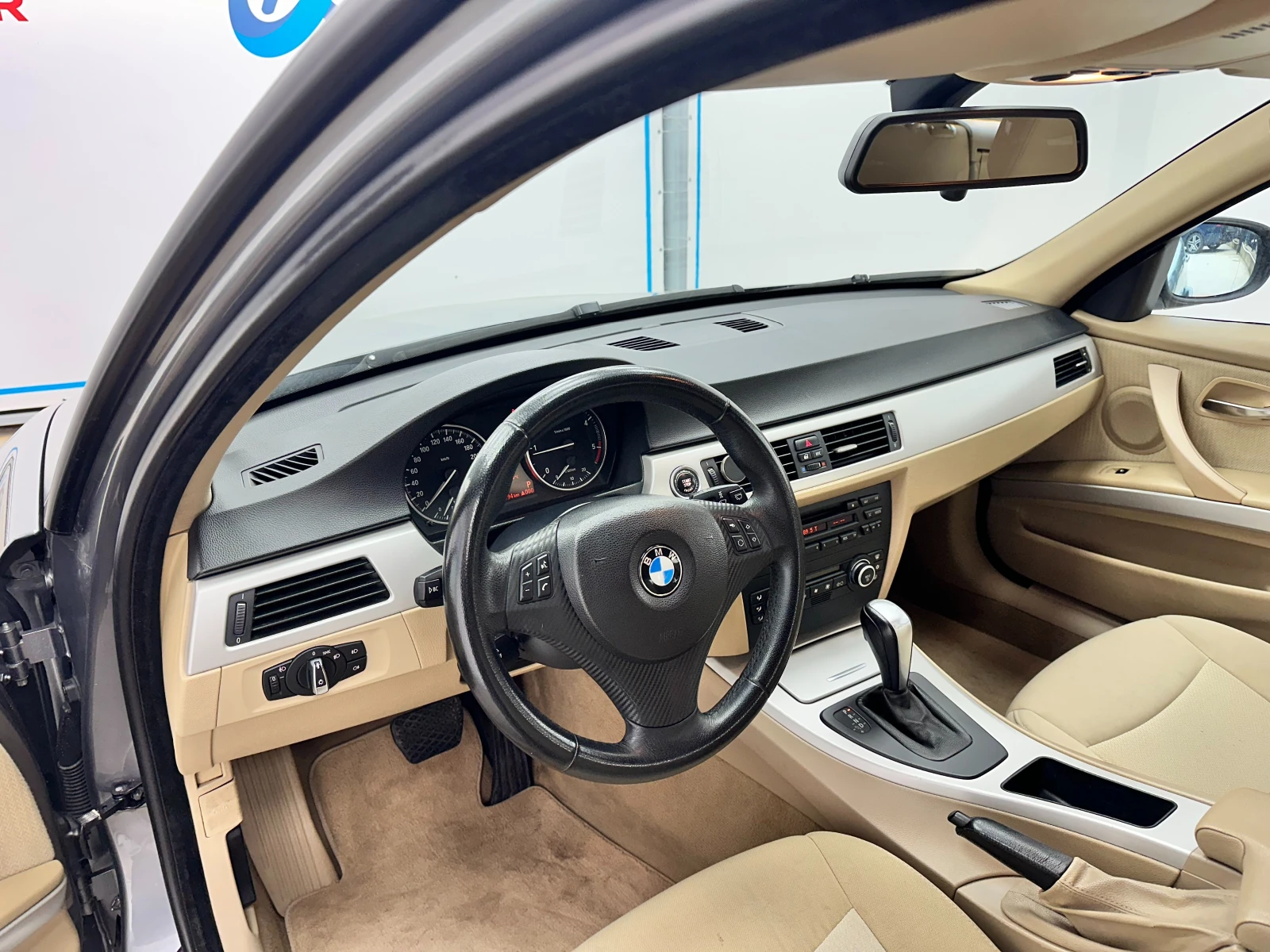 BMW 320, снимка 7 - Автомобили и джипове - 55405596