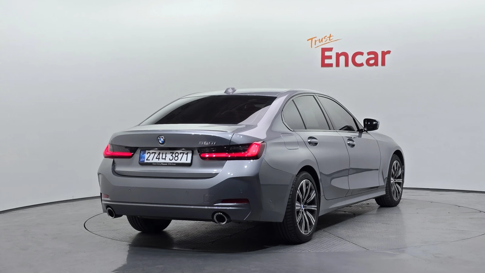 BMW 320 i G20 LCI, снимка 2 - Автомобили и джипове - 55597590