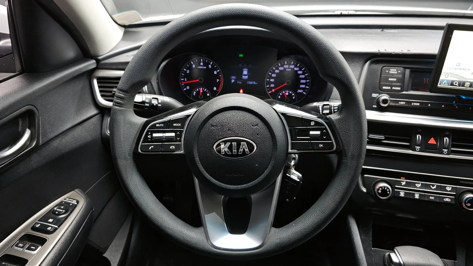 Kia K5, снимка 7 - Автомобили и джипове - 55599594