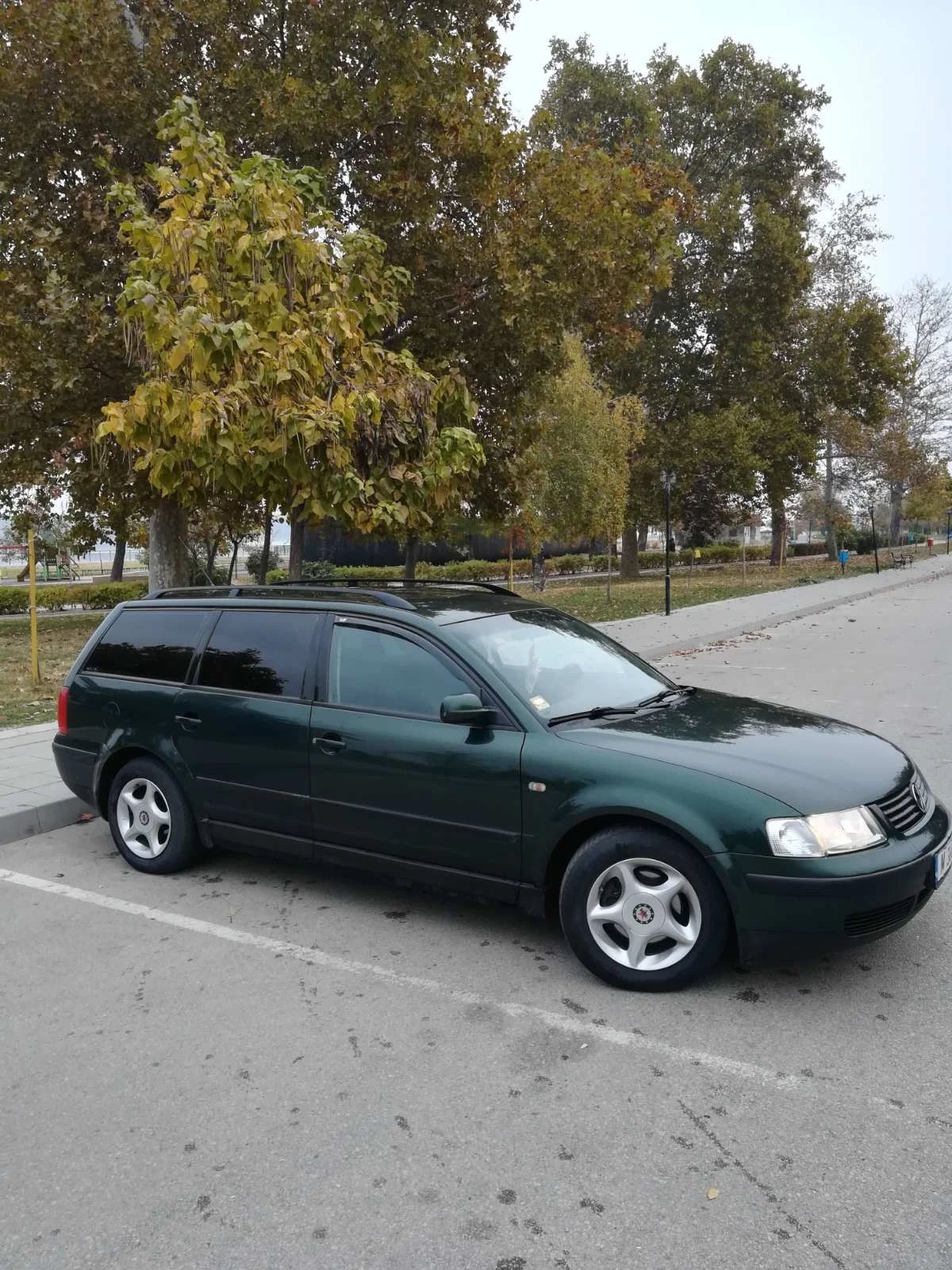 VW Passat, снимка 3 - Автомобили и джипове - 55885004