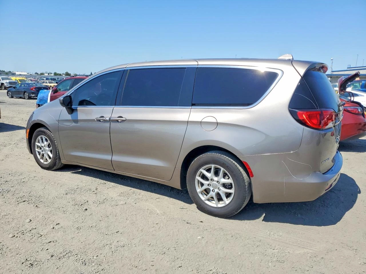 Chrysler Pacifica 3.6l Lx, снимка 2 - Автомобили и джипове - 55944866
