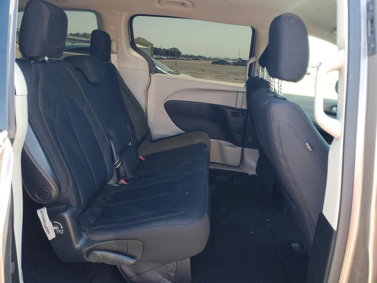 Chrysler Pacifica 3.6l Lx, снимка 11 - Автомобили и джипове - 55944866