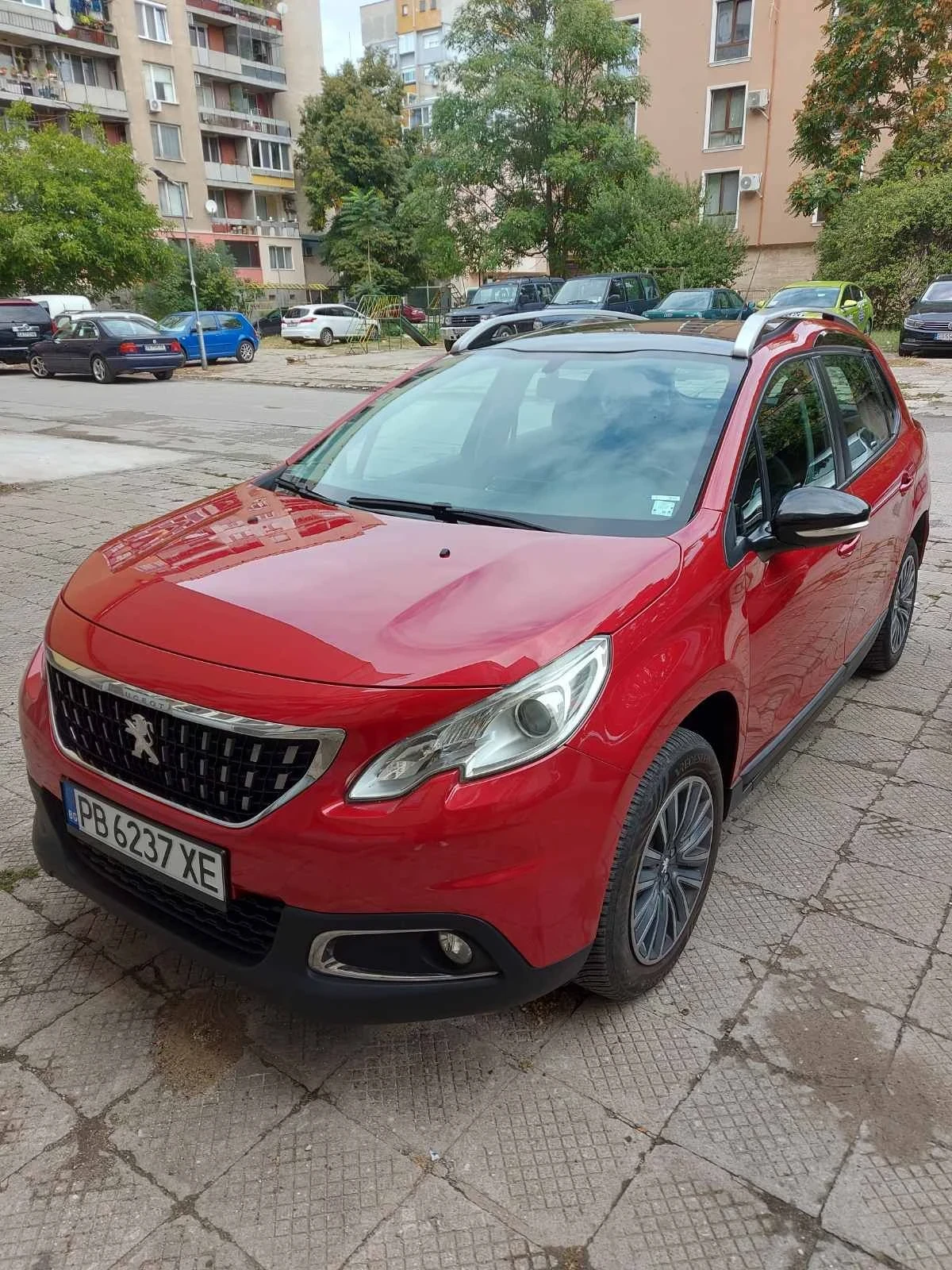 Peugeot 2008 1.6 eHDI / Euro 5B, снимка 3 - Автомобили и джипове - 56295731