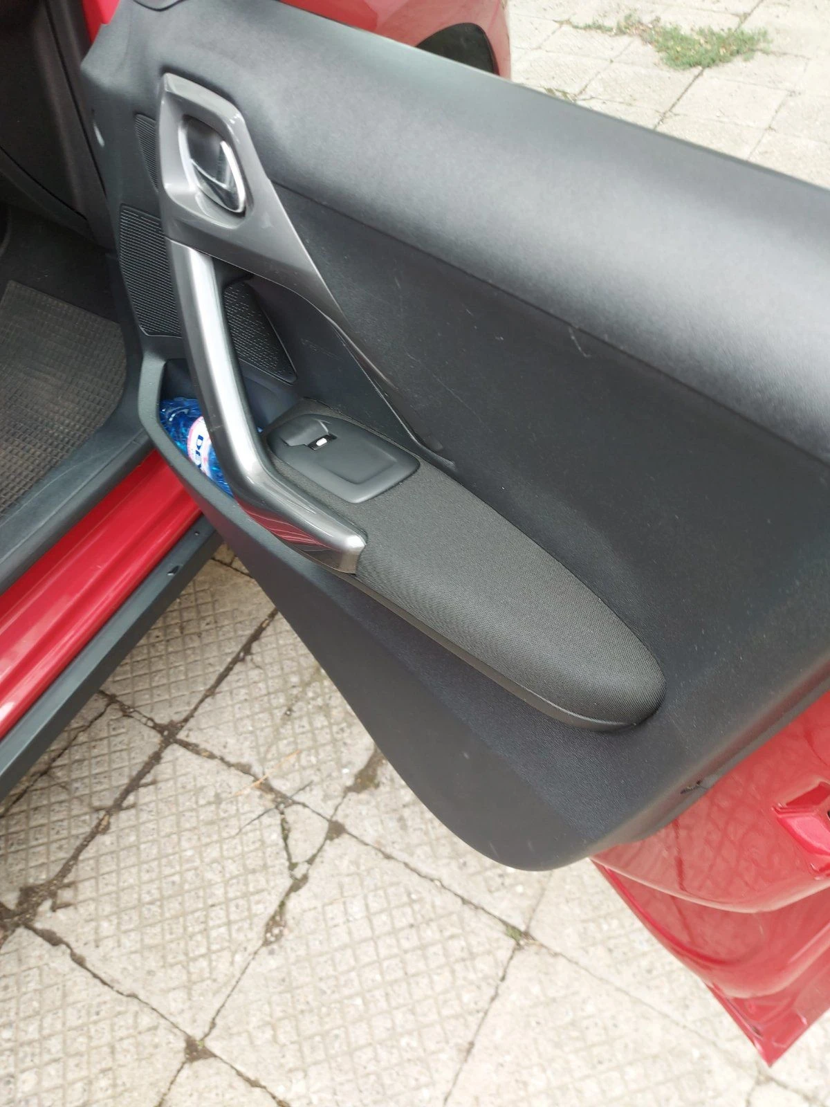 Peugeot 2008 1.6 eHDI / Euro 5B, снимка 11 - Автомобили и джипове - 56295731