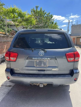 Toyota Sequoia, снимка 2