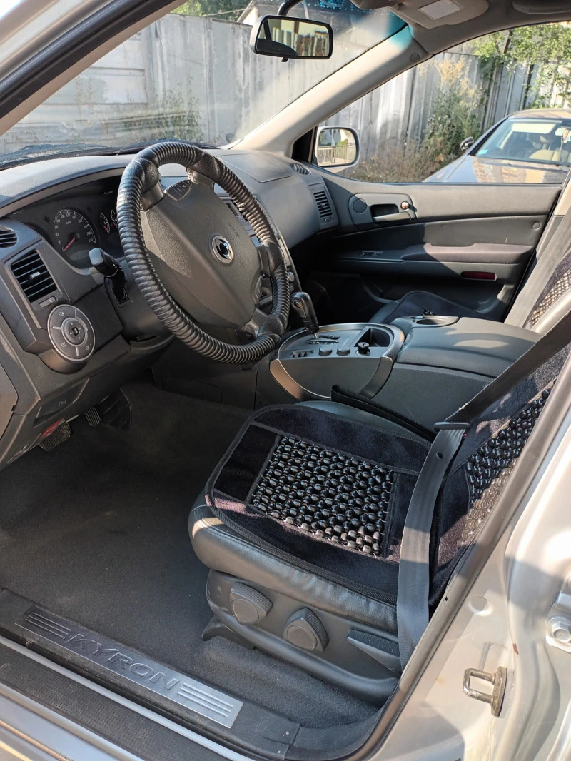 SsangYong Kyron, снимка 5 - Автомобили и джипове - 47455787