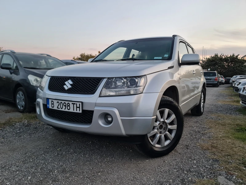 Suzuki Grand vitara ПЕРФЕКТНА, снимка 1 - Автомобили и джипове - 48645339