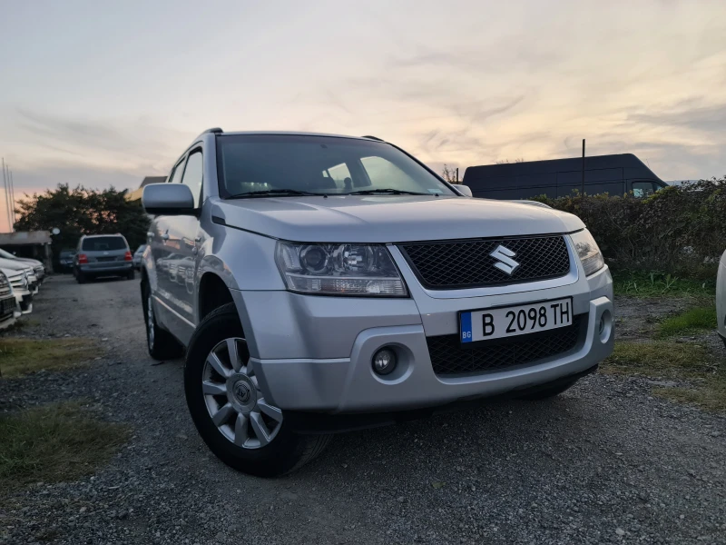 Suzuki Grand vitara ПЕРФЕКТНА, снимка 3 - Автомобили и джипове - 48645339