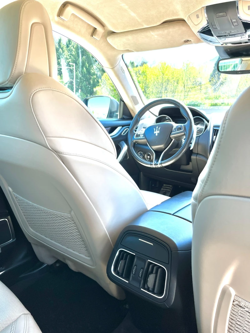 Maserati Levante Levante S 3.0 V6 Bi-Turbo 424 к.с. AWD, снимка 15 - Автомобили и джипове - 52523814