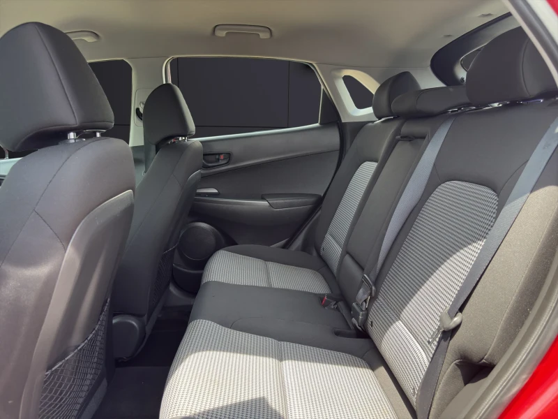 Hyundai Kona 2.0* ГАЗ* 4x4* CAM* CARPLAY* LED* , снимка 14 - Автомобили и джипове - 51100631