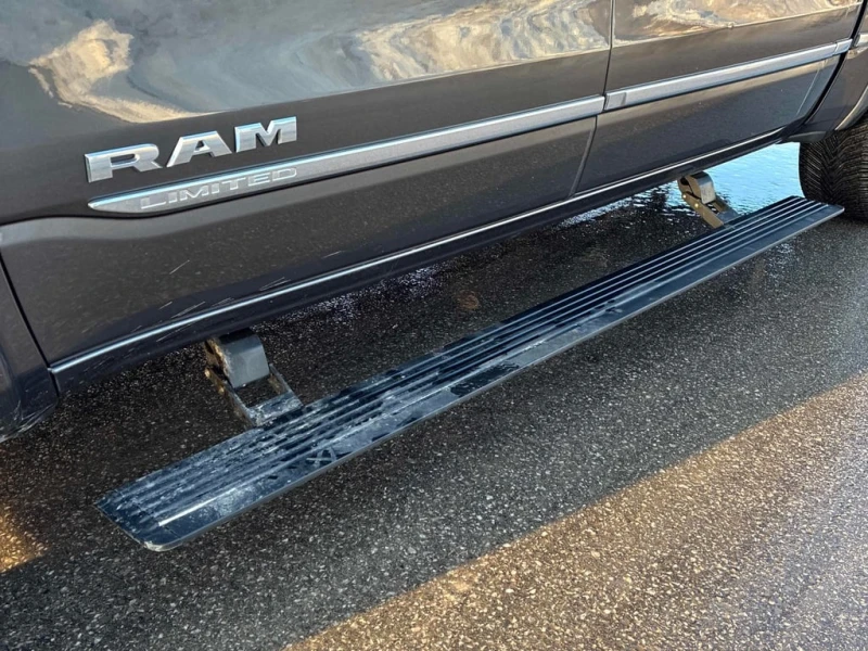Dodge RAM 1500 * Limited * CARFAX * БЕЗ ПЪРВОНАЧАЛНА ВНОСКА, снимка 13 - Автомобили и джипове - 53043202