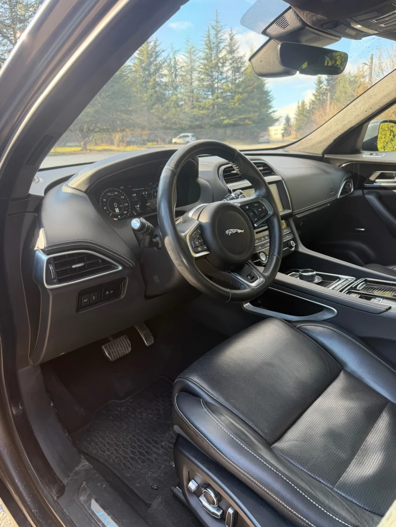 Jaguar F-PACE Jaguar F-Pace S 82300KM/ACC/Alcantara/ponorama/Ful, снимка 6 - Автомобили и джипове - 53403918