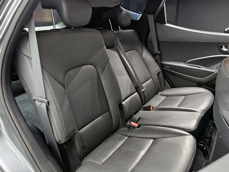 Hyundai Santa fe 2.0, снимка 12 - Автомобили и джипове - 54255456