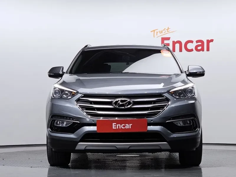 Hyundai Santa fe 2.0, снимка 3 - Автомобили и джипове - 54255456