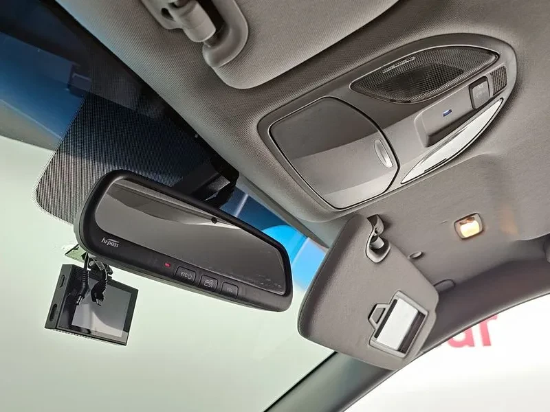 Hyundai Santa fe 2.0, снимка 16 - Автомобили и джипове - 54255456