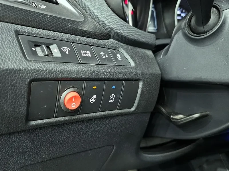 Hyundai Santa fe 2.0, снимка 15 - Автомобили и джипове - 54255456