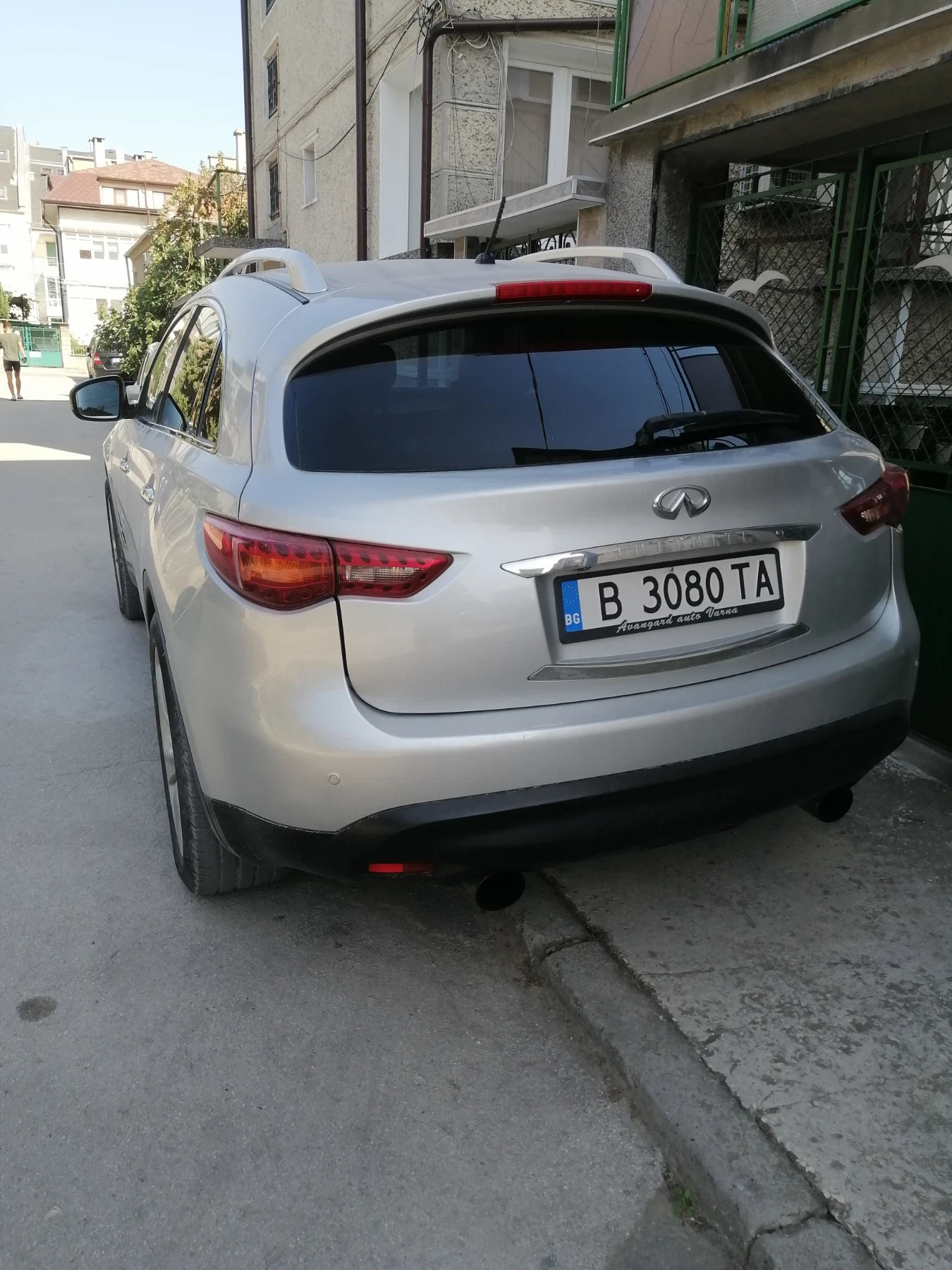 Infiniti Fx 35 Джип - изображение 4