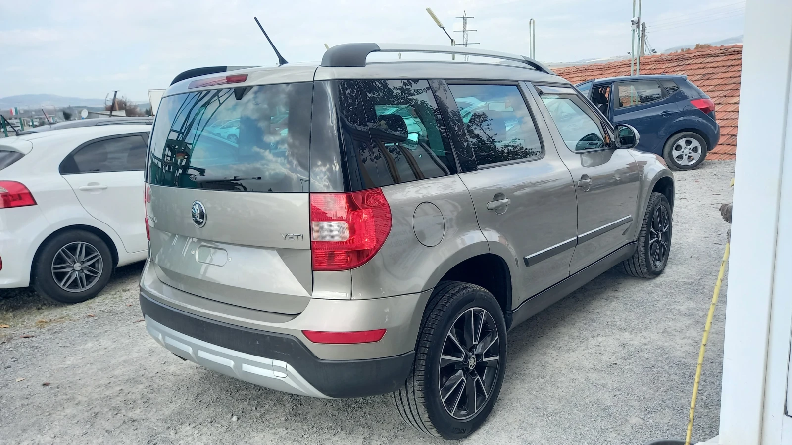 Skoda Yeti 1.2TSi-Face, 6 sk. - изображение 5