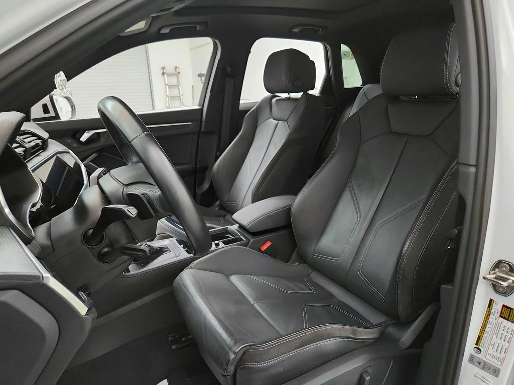 Audi Q3 QUATTRO * PREMIUMPLUS* S LINE * М.ТОЧКА * KEYLESS - изображение 7