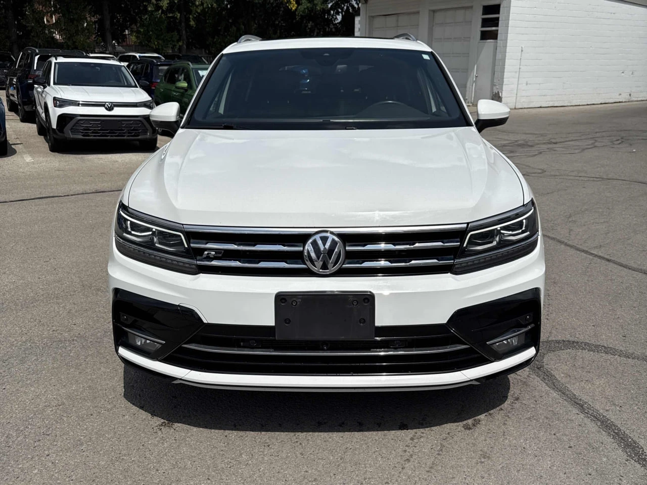 VW Tiguan CARFAX* АВТОФИНАНСИРАНЕ* БЕЗ ПЪРВОНАЧАЛНА ВНОСКА*  - изображение 6