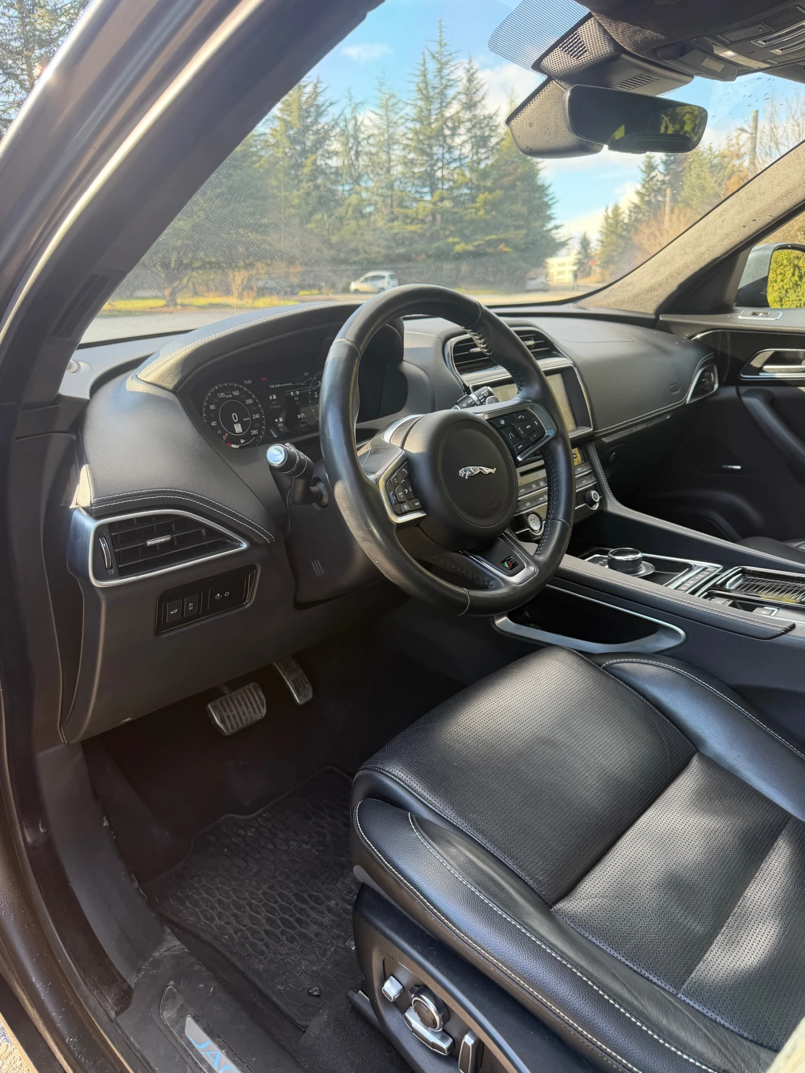 Jaguar F-PACE Jaguar F-Pace S 82300KM/ACC/Alcantara/ponorama/Ful | Mobile.bg � ����������� 6