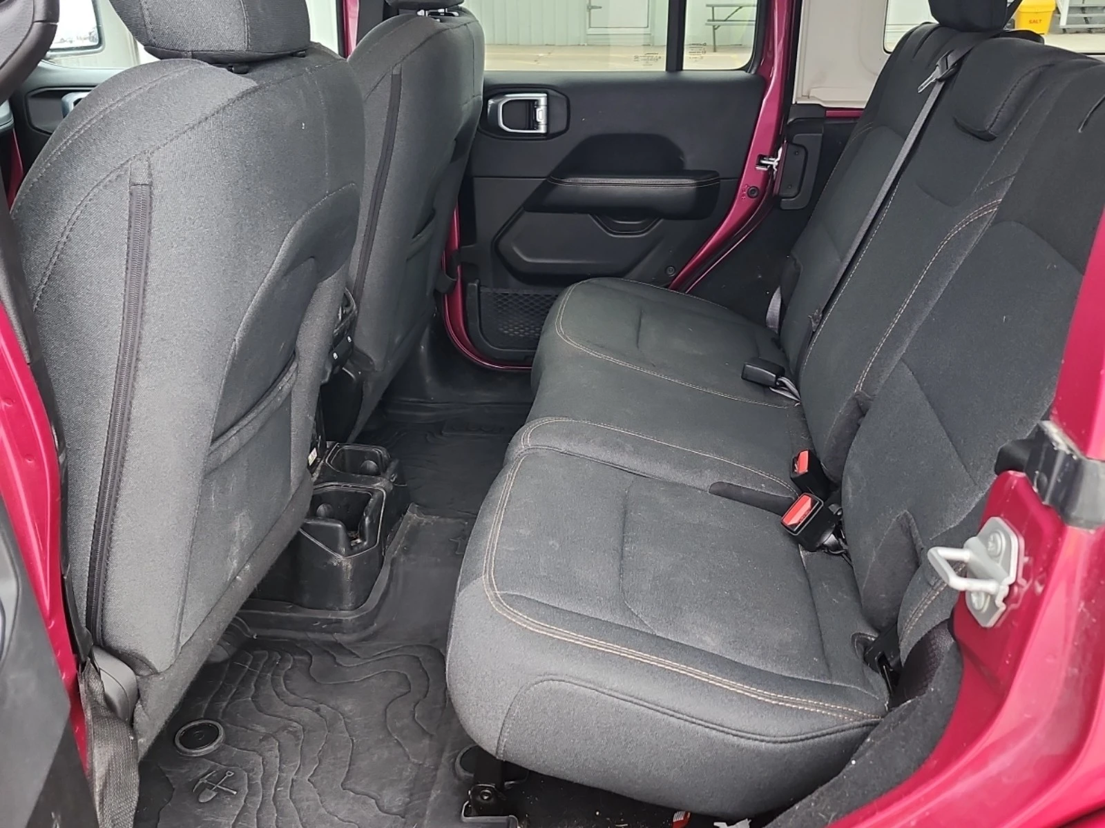 Jeep Wrangler 3.6L 6cyl 4WD, снимка 13 - Автомобили и джипове - 53710172