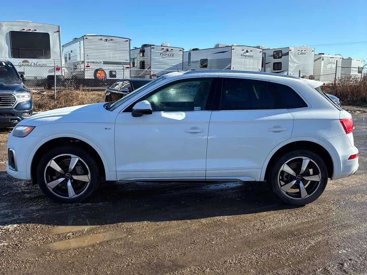 Audi Q5  Progressiv /CAMERA/DISTRONIC/ПОДГРЕВИ, снимка 2 - Автомобили и джипове - 54156986