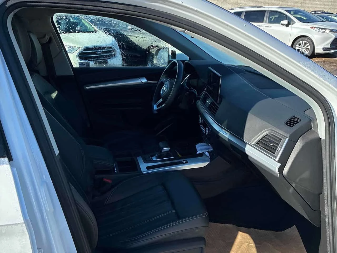 Audi Q5  Progressiv /CAMERA/DISTRONIC/ПОДГРЕВИ, снимка 14 - Автомобили и джипове - 54156986