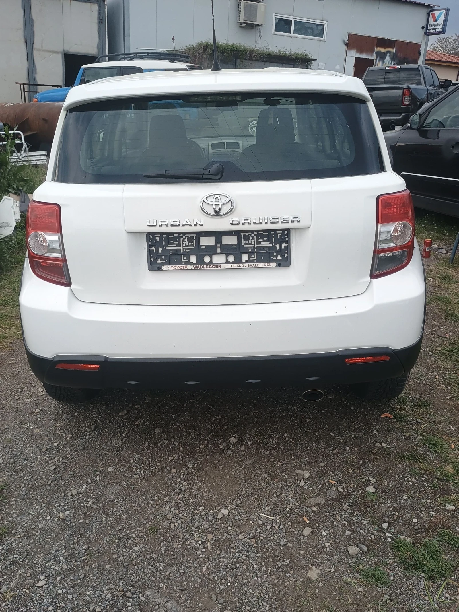 Toyota Urban Cruiser 4/4, снимка 2 - Автомобили и джипове - 54458633